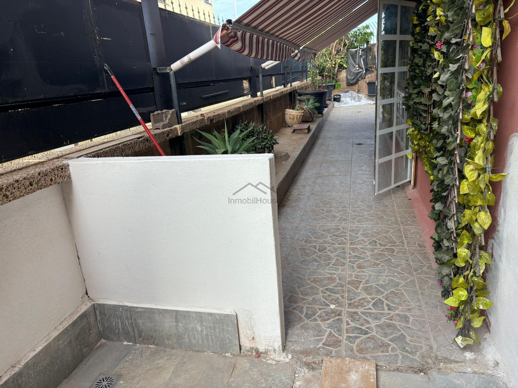 Venda de apartament a Adeje