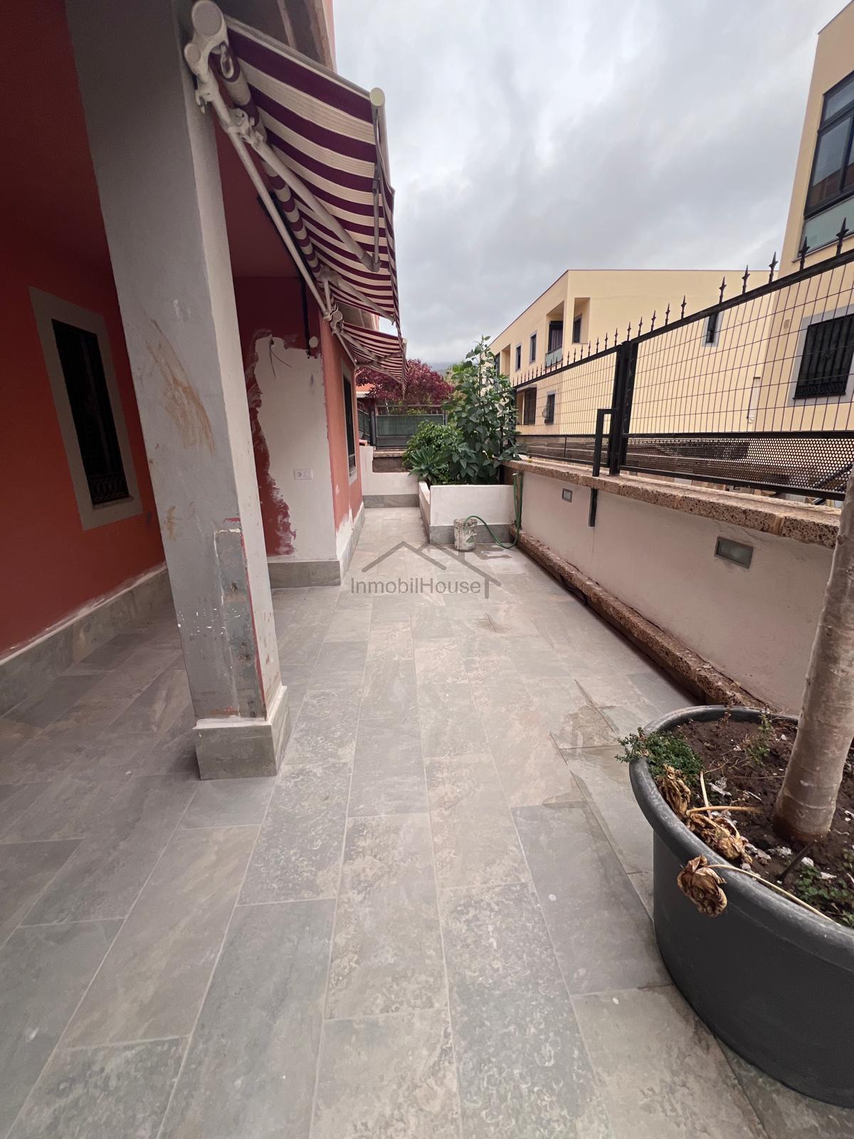 Venda de apartament a Adeje