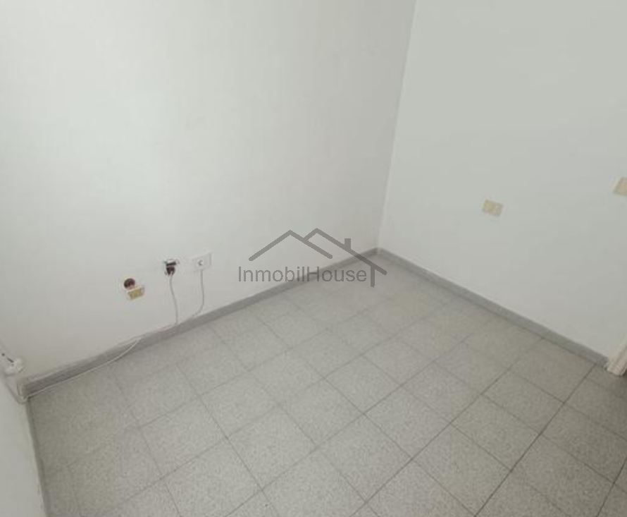Salgai  apartamentu  San Isidro de Abona