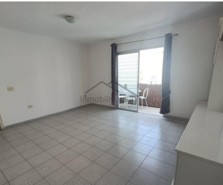 Salgai  apartamentu  San Isidro de Abona