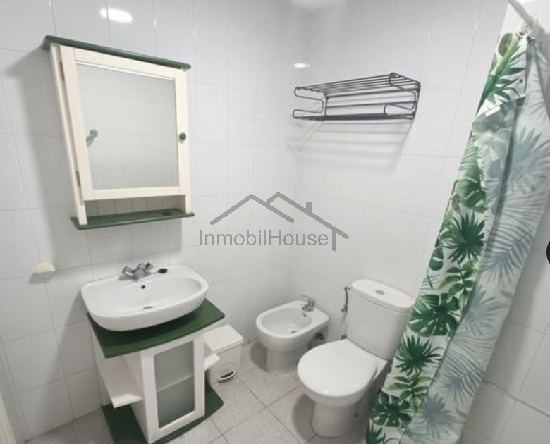 Salgai  apartamentu  San Isidro de Abona