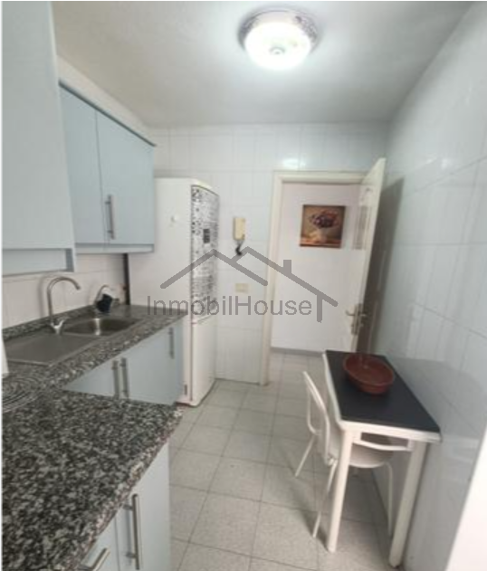 Salgai  apartamentu  San Isidro de Abona
