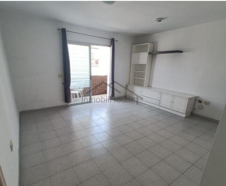 Salgai  apartamentu  San Isidro de Abona