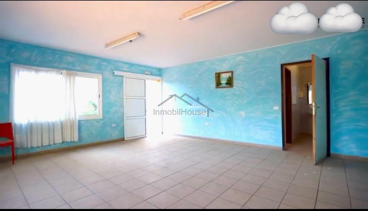 Venda de edifício em Güímar