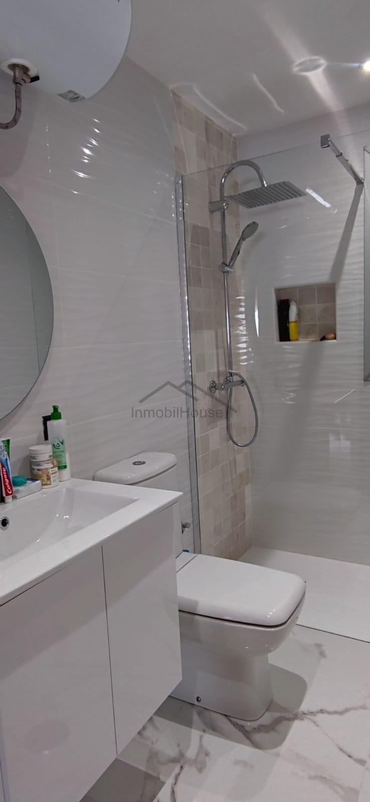 De vânzare din apartament în Arona