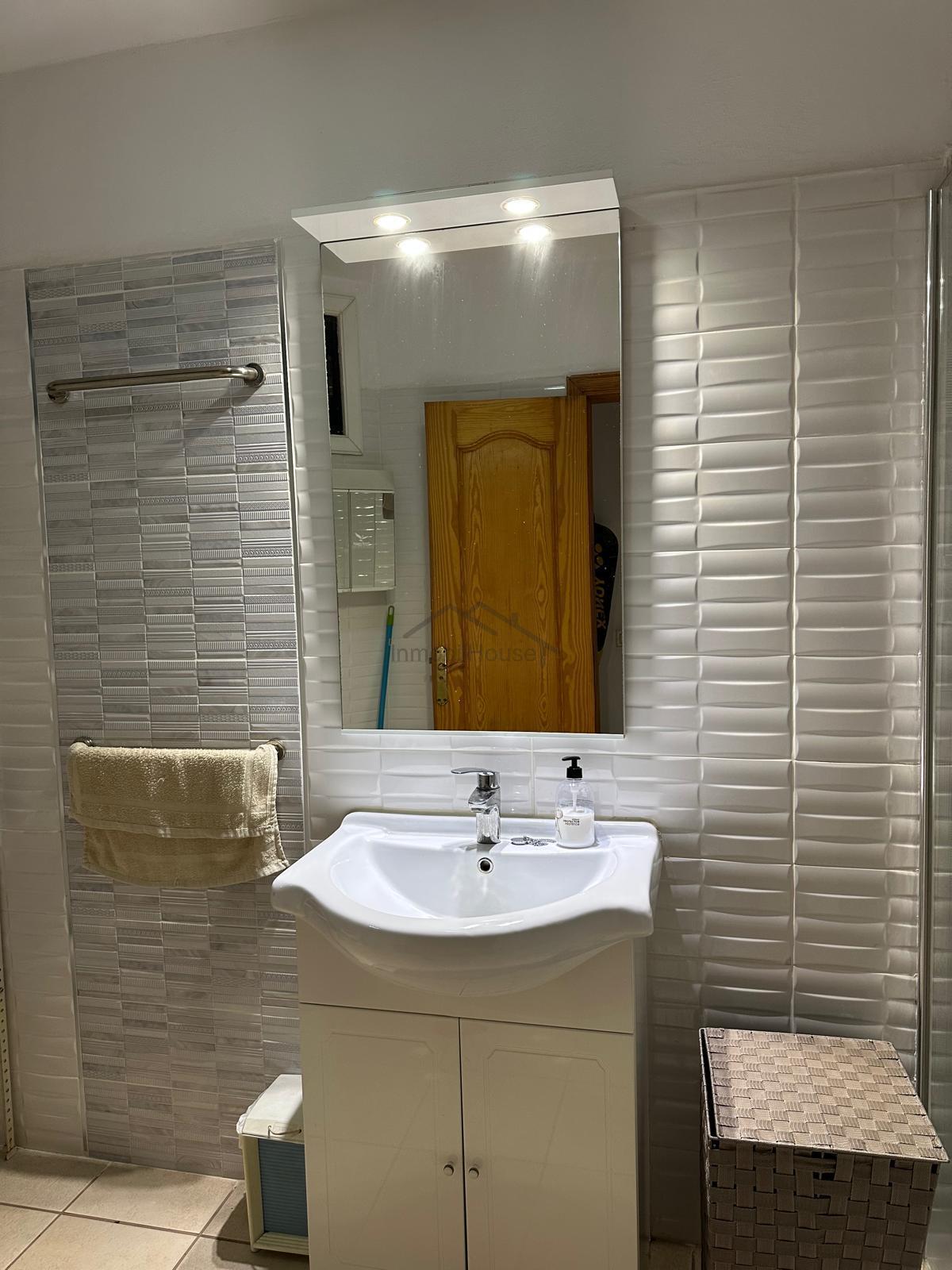 Venta de estudio en Los Cristianos