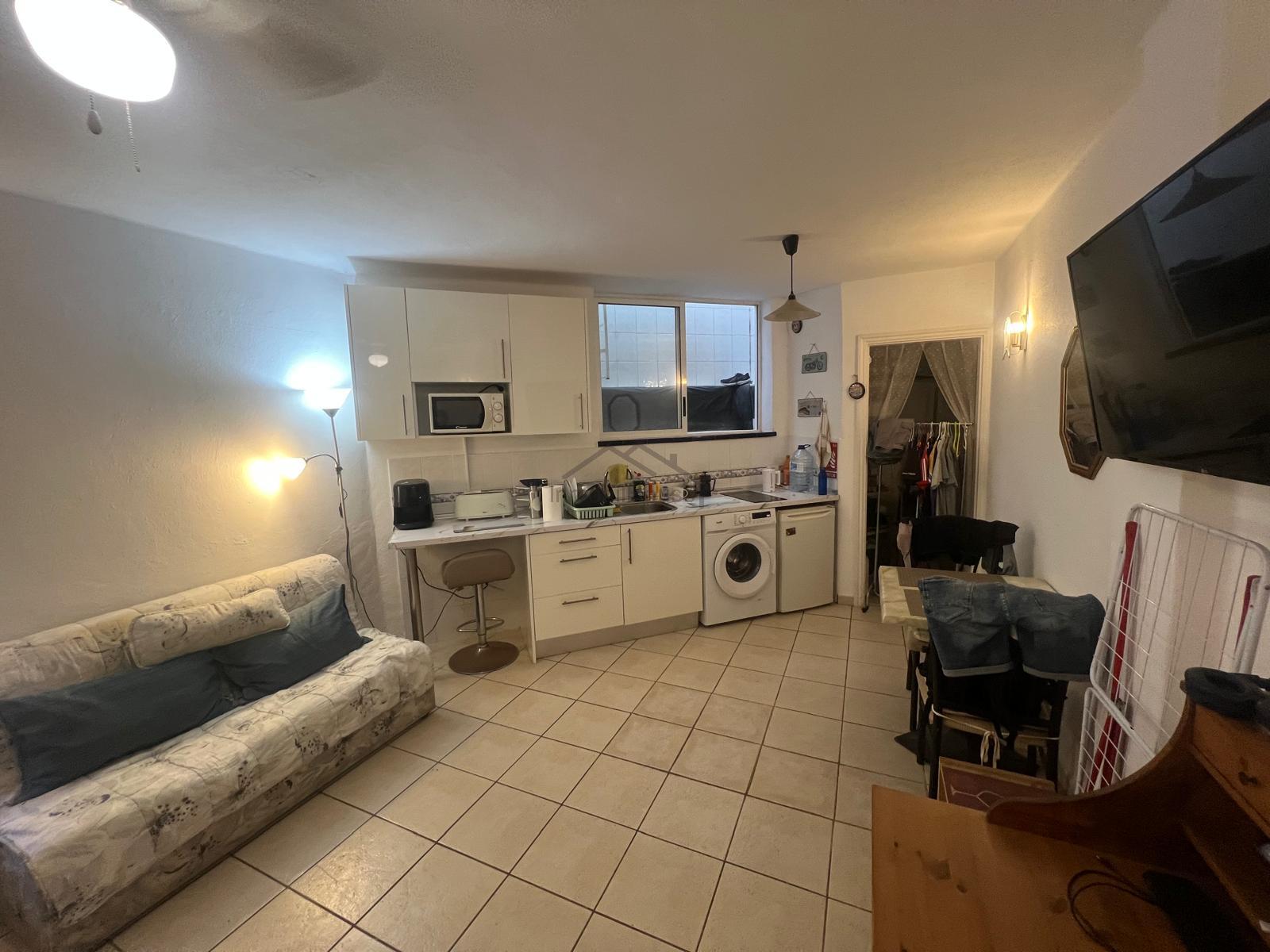 Venta de estudio en Los Cristianos