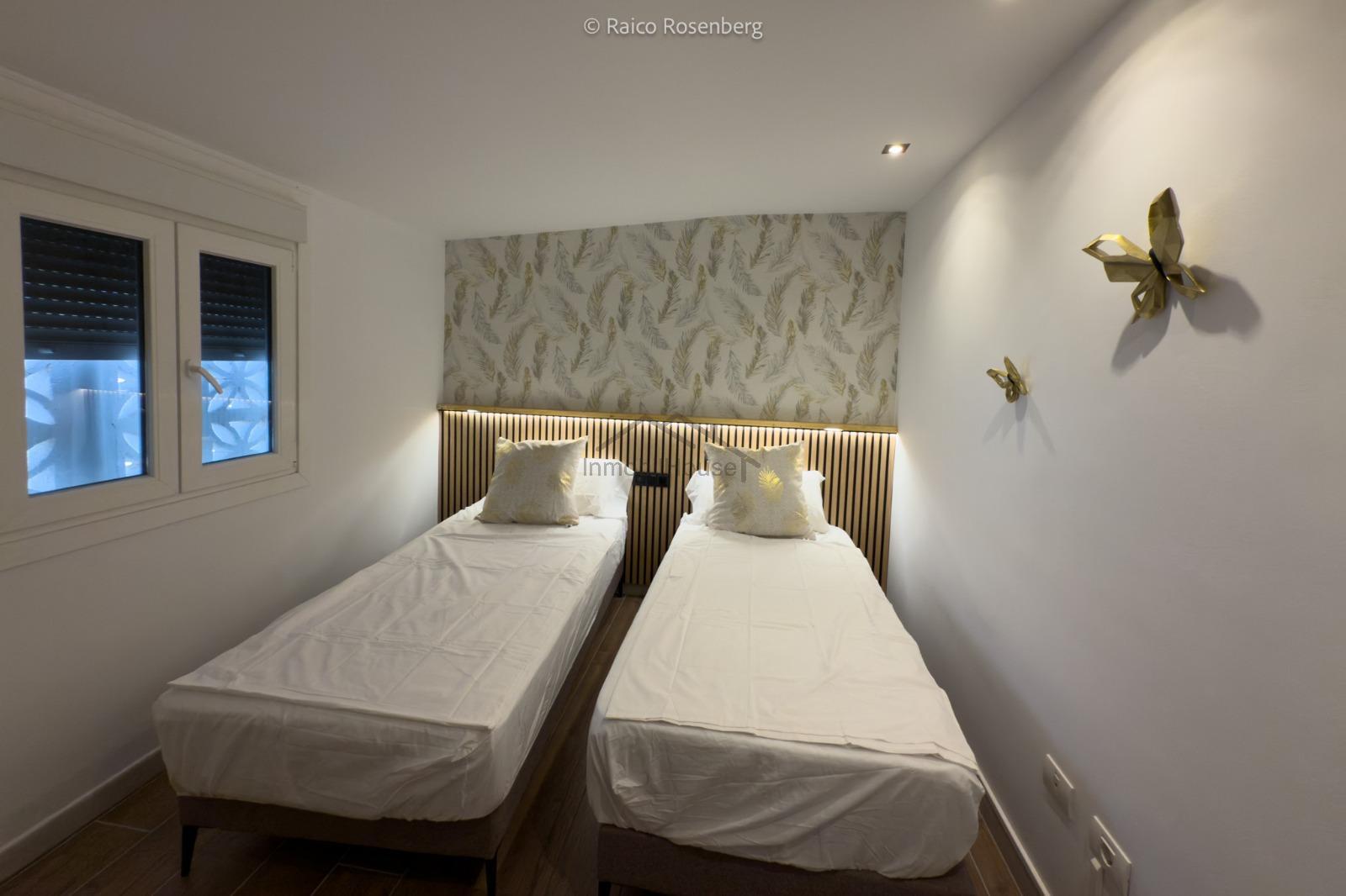 For sale of apartment in Los Cristianos