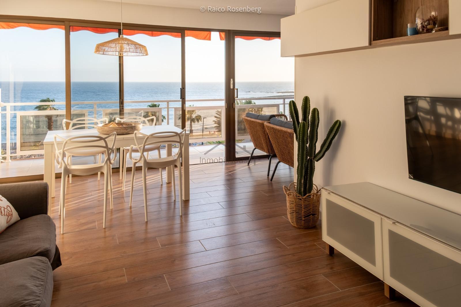 For sale of apartment in Los Cristianos
