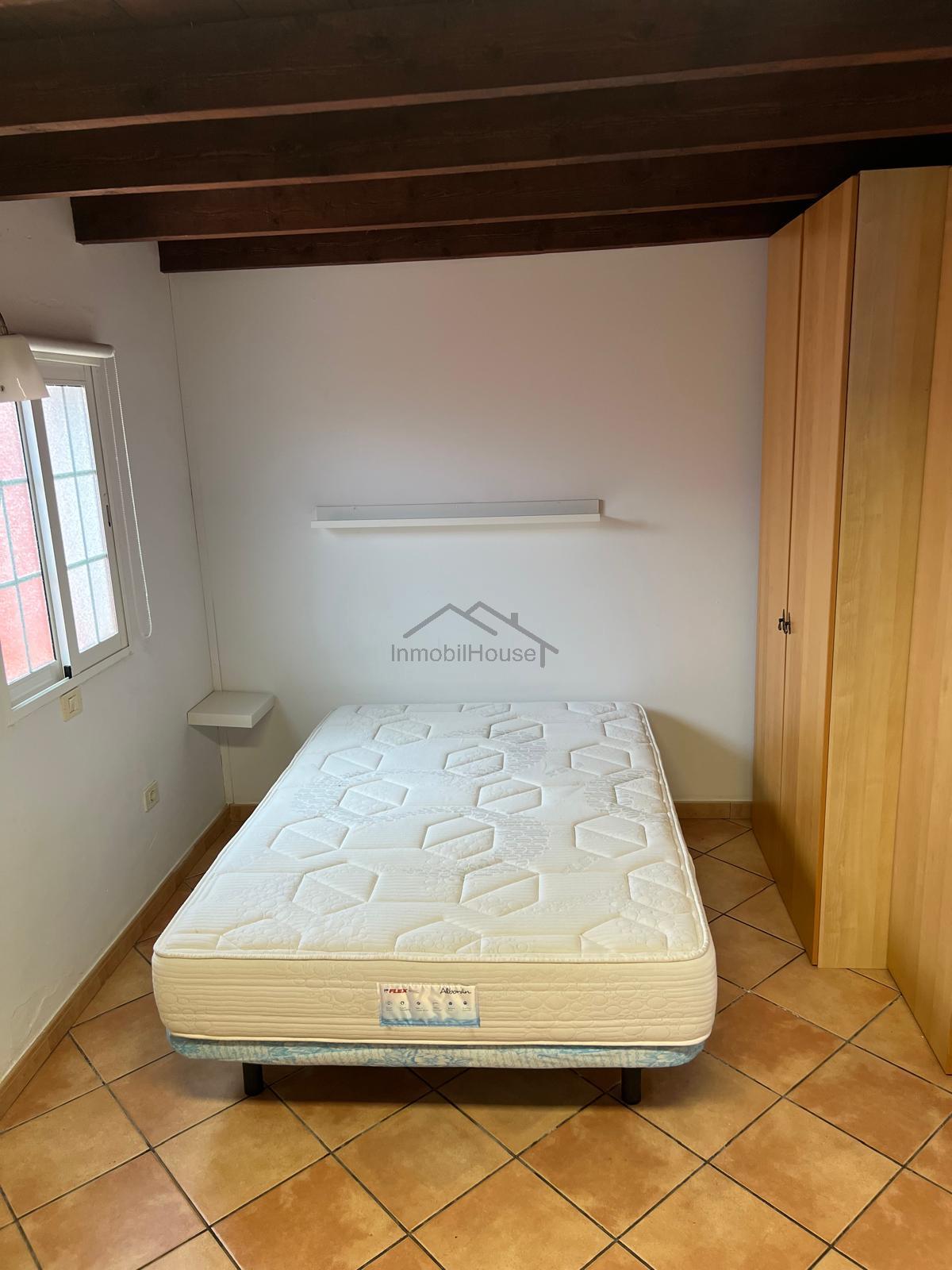 For sale of house in Arona