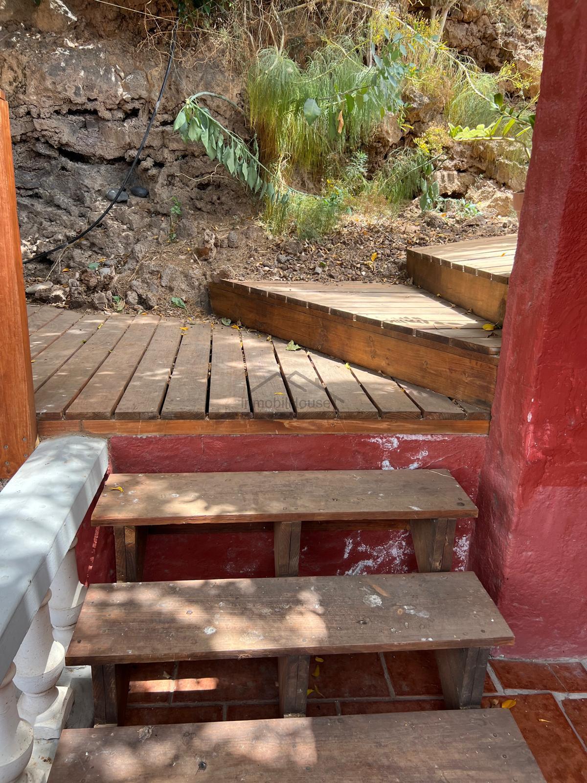 For sale of house in Arona