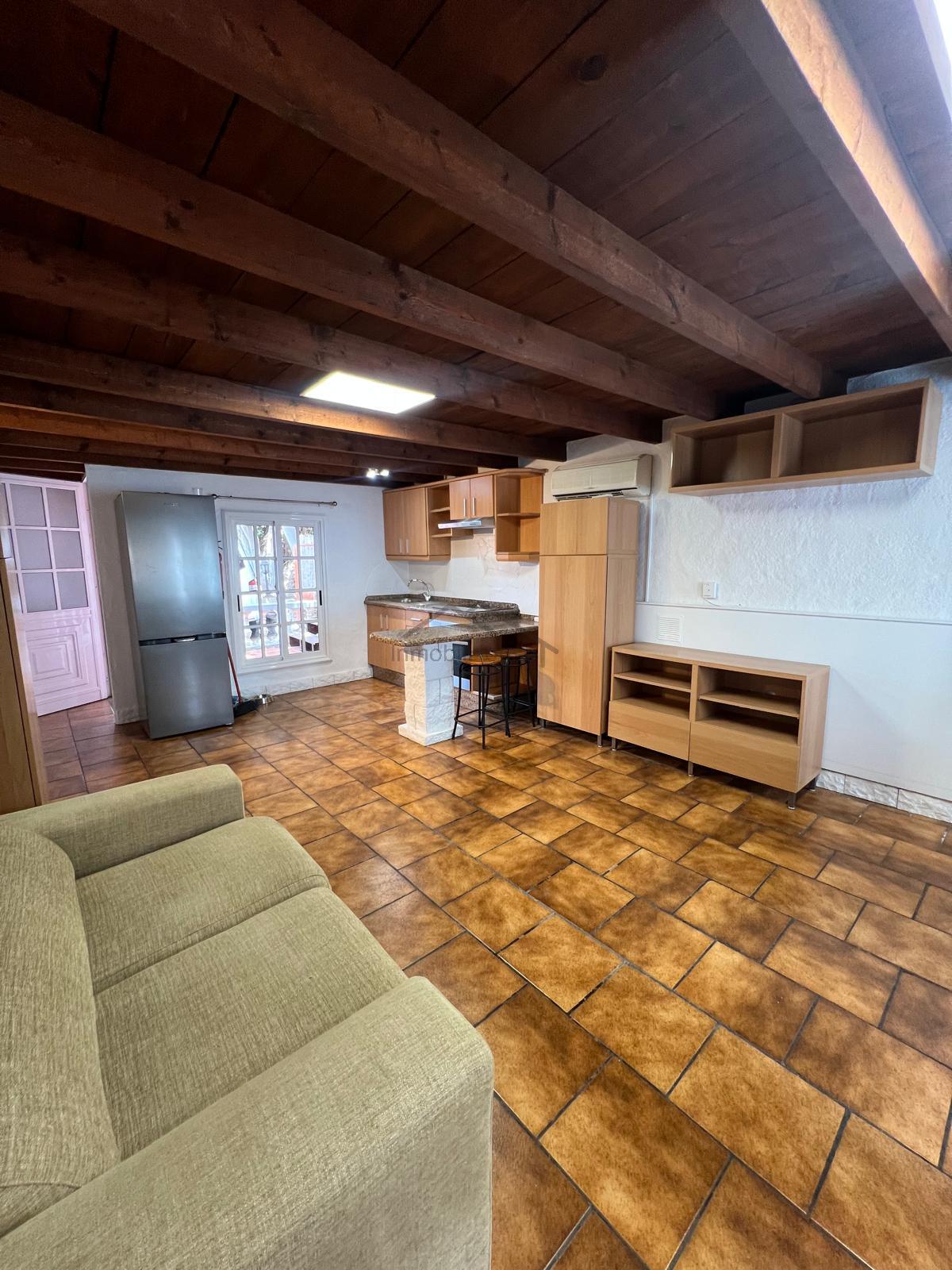 For sale of house in Arona