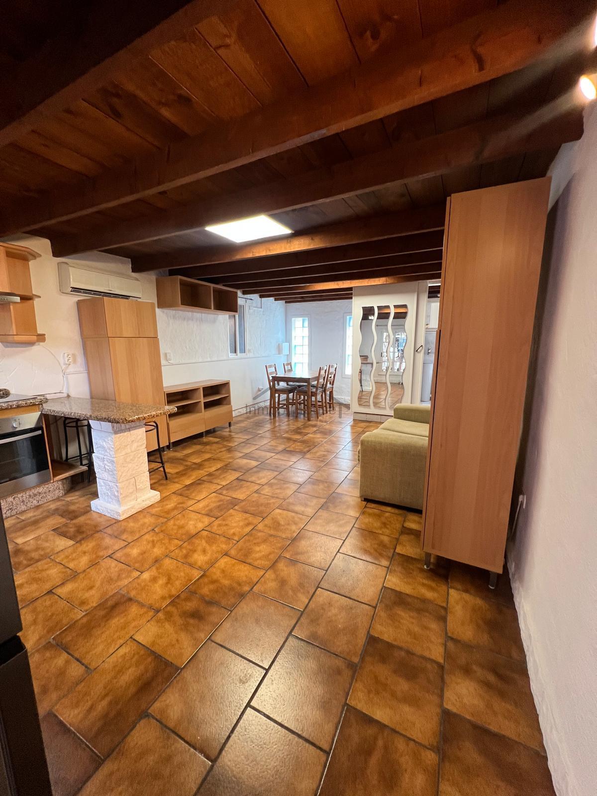 For sale of house in Arona