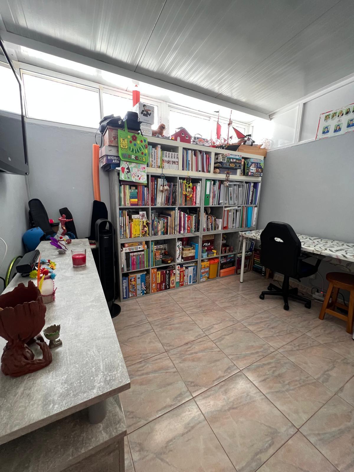 For sale of house in Arico