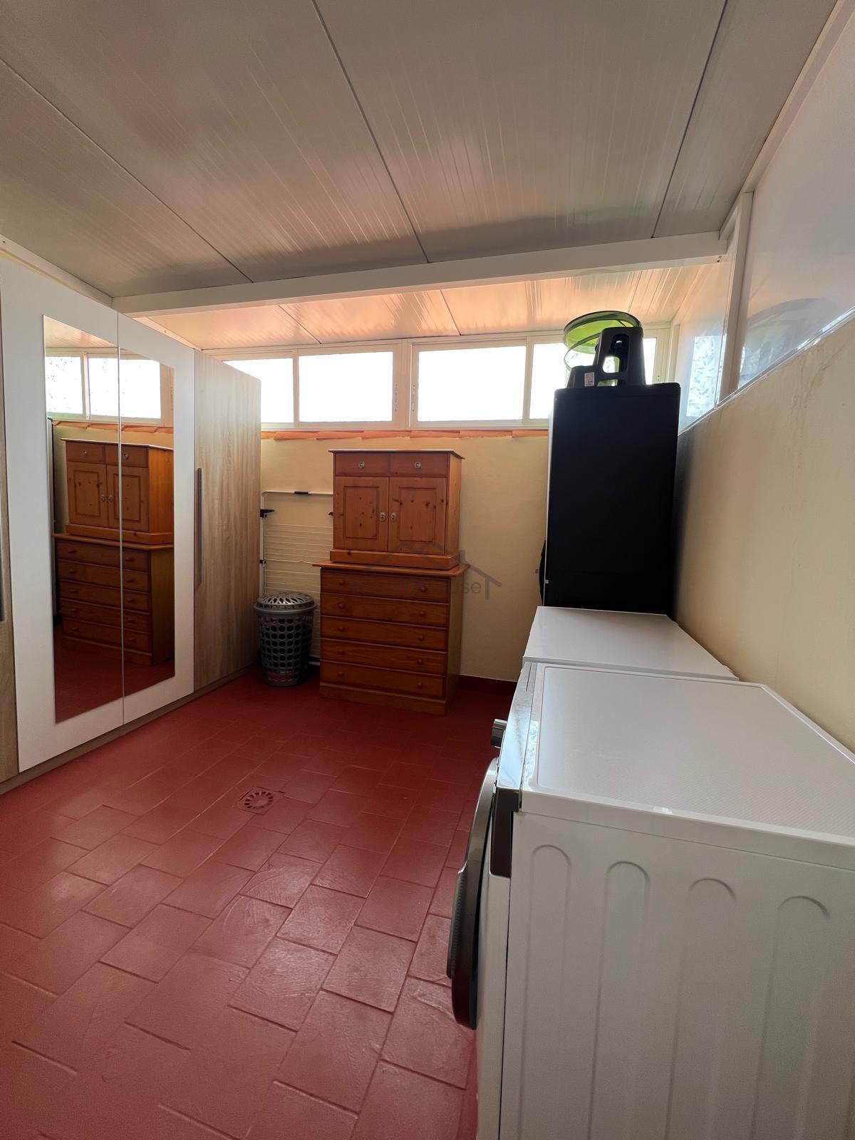 For sale of house in Arico