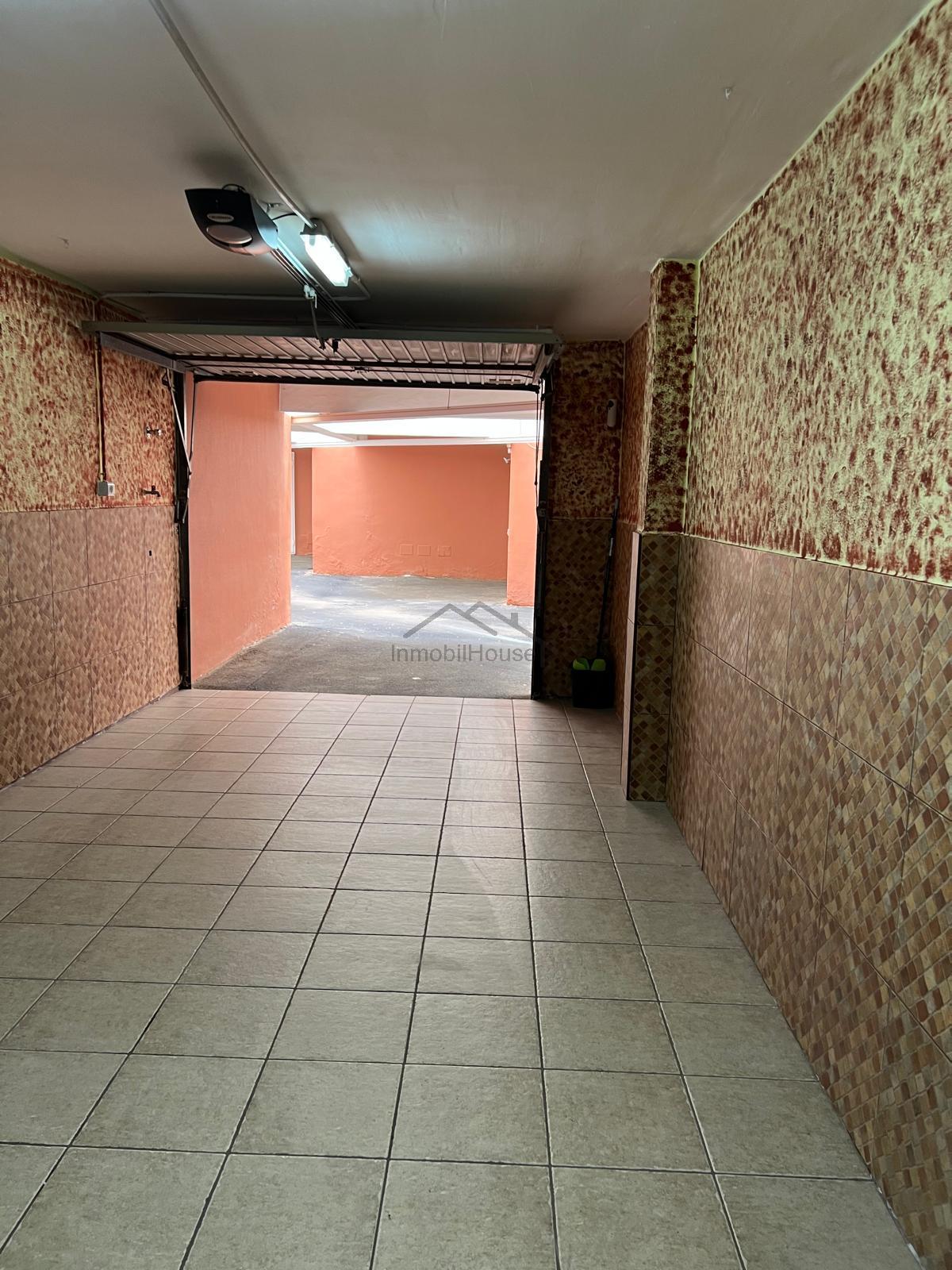 For sale of house in Arico