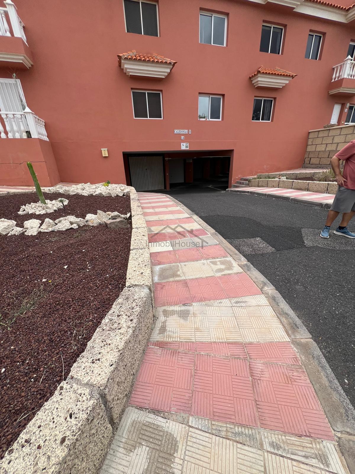 For sale of house in Arico