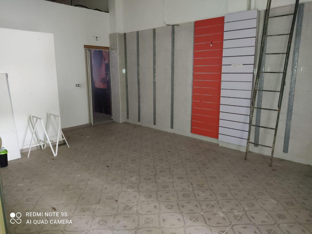 For rent of commercial in Mérida