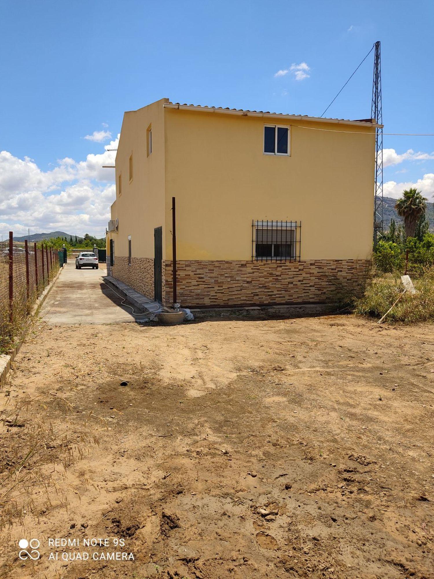 For sale of chalet in Mérida