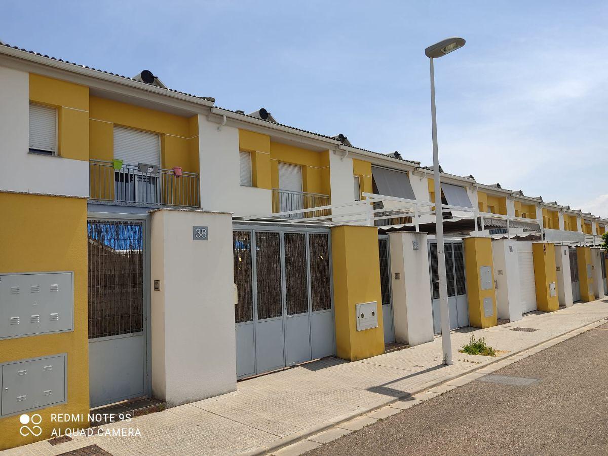 For sale of chalet in Mérida
