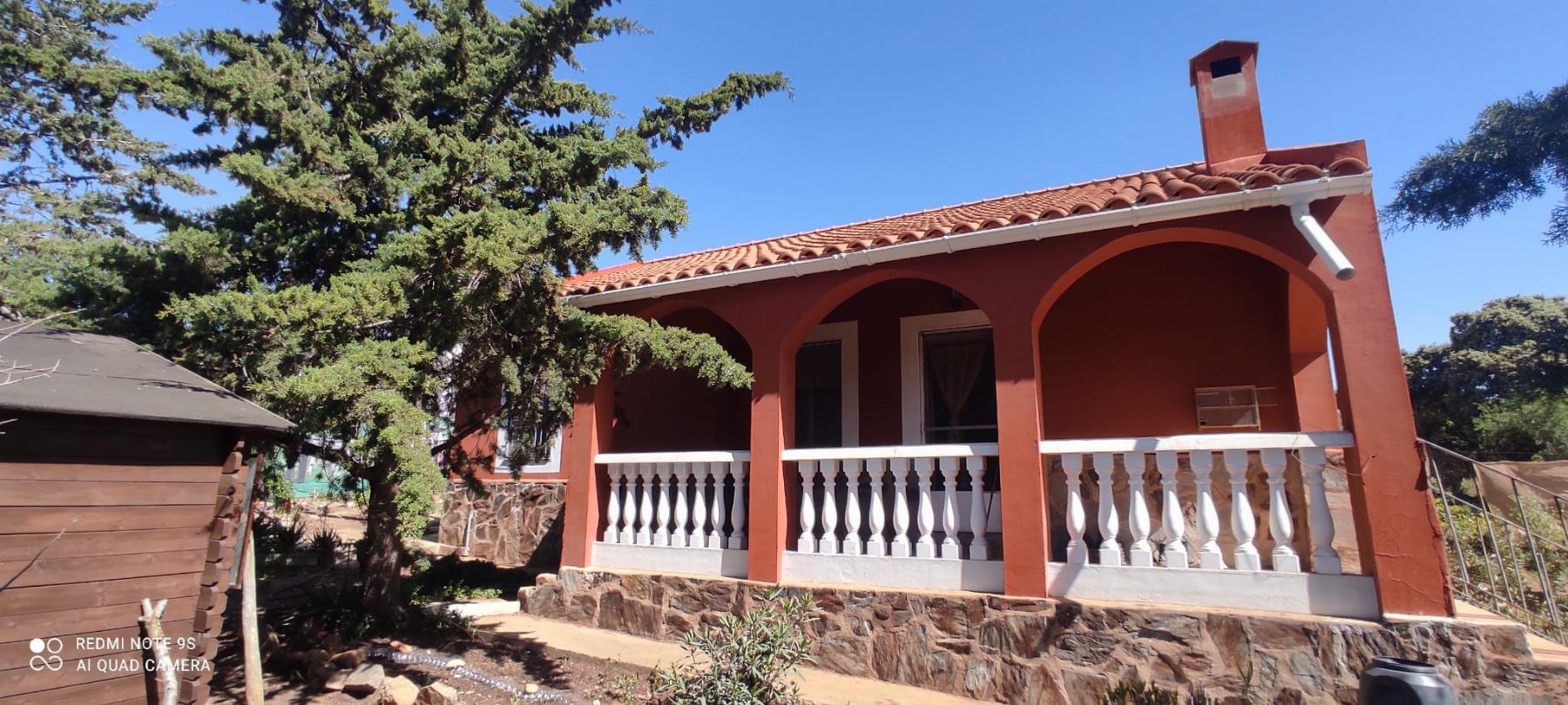 For sale of chalet in Mérida