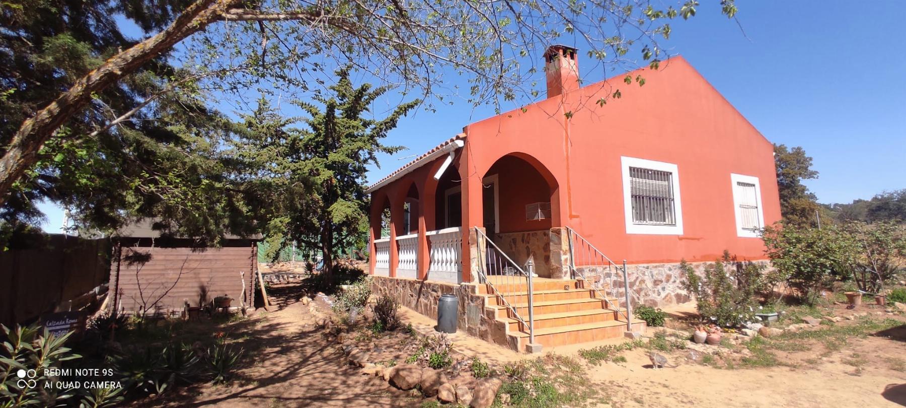 For sale of chalet in Mérida