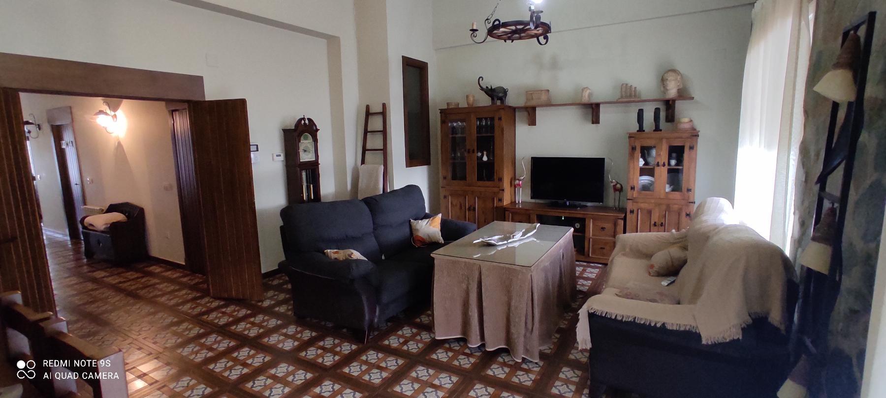 For sale of house in Arroyo de San Serván