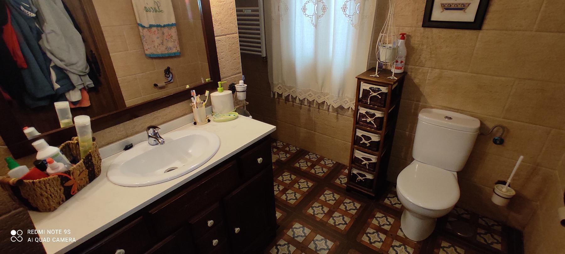 For sale of house in Arroyo de San Serván