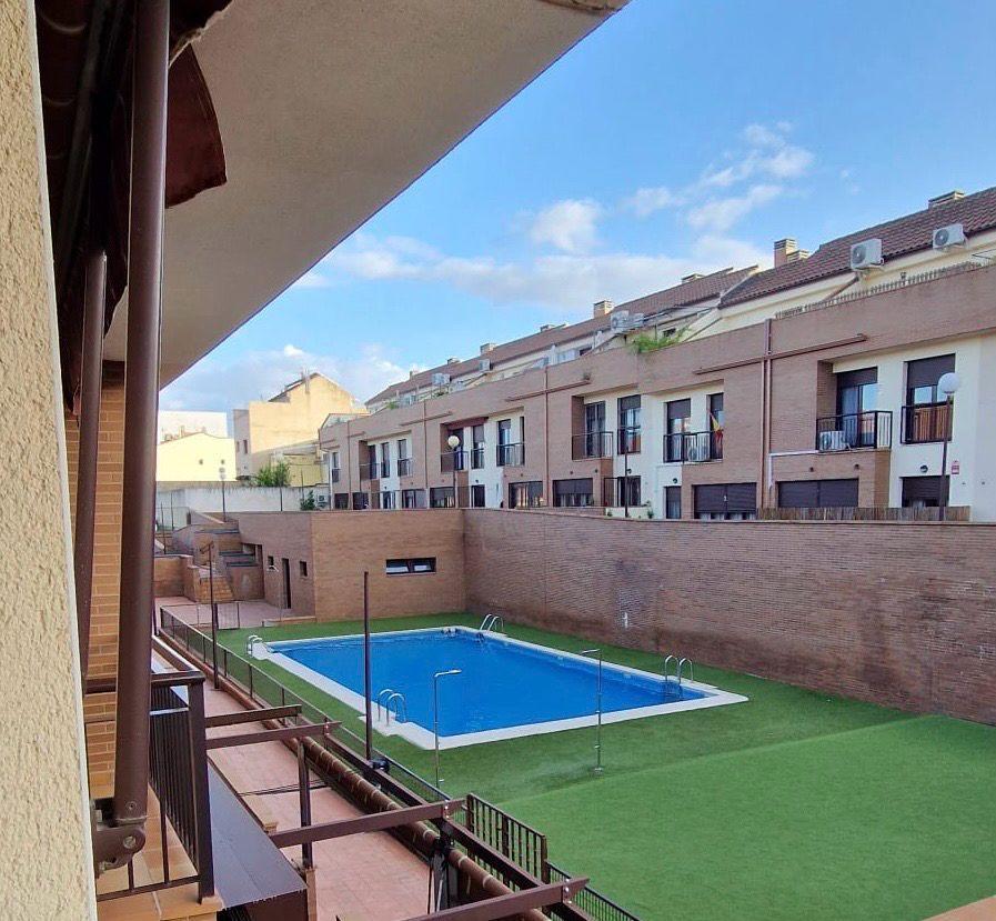 For sale of chalet in Mérida