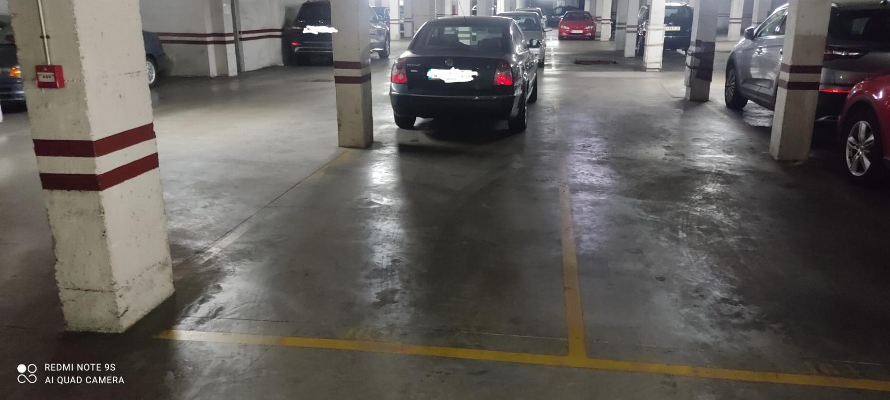 For sale of garage in Mérida