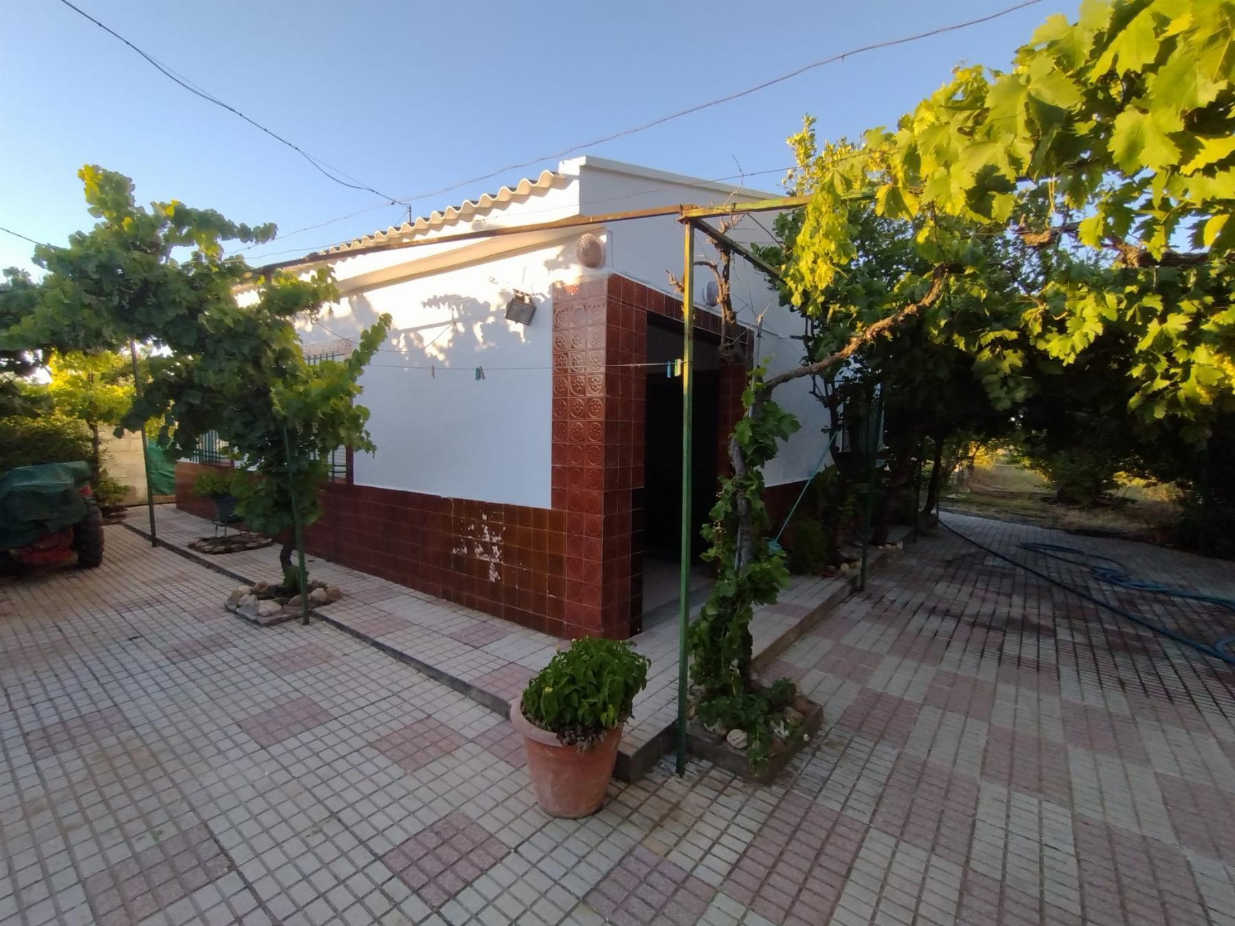 For sale of chalet in Mérida