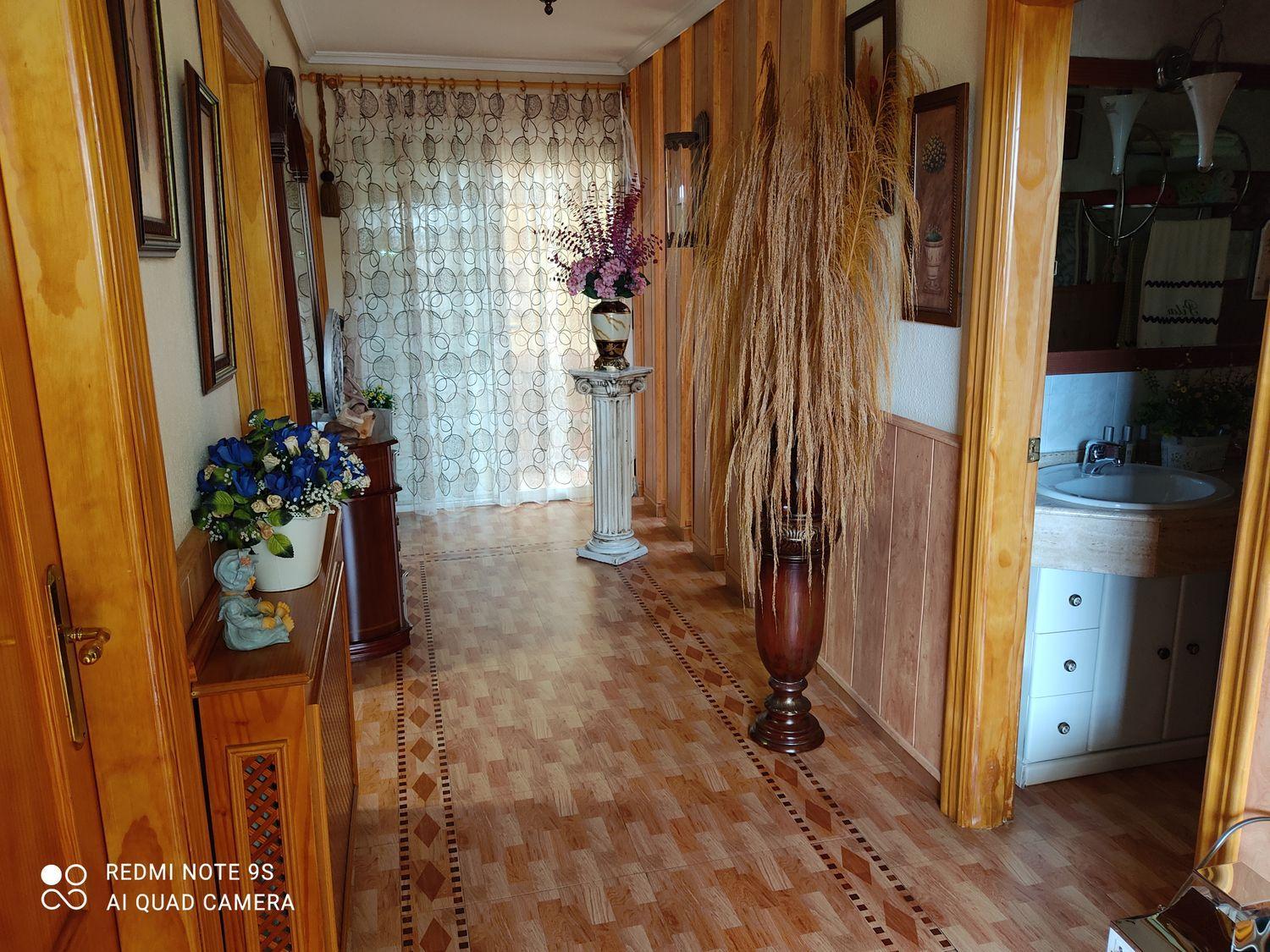 For sale of chalet in Mérida
