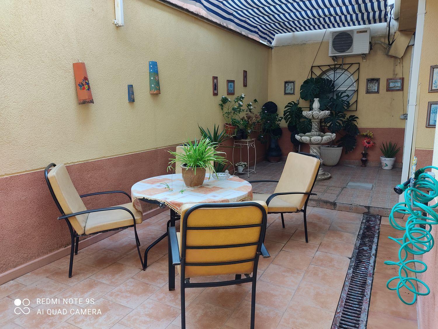 For sale of chalet in Mérida