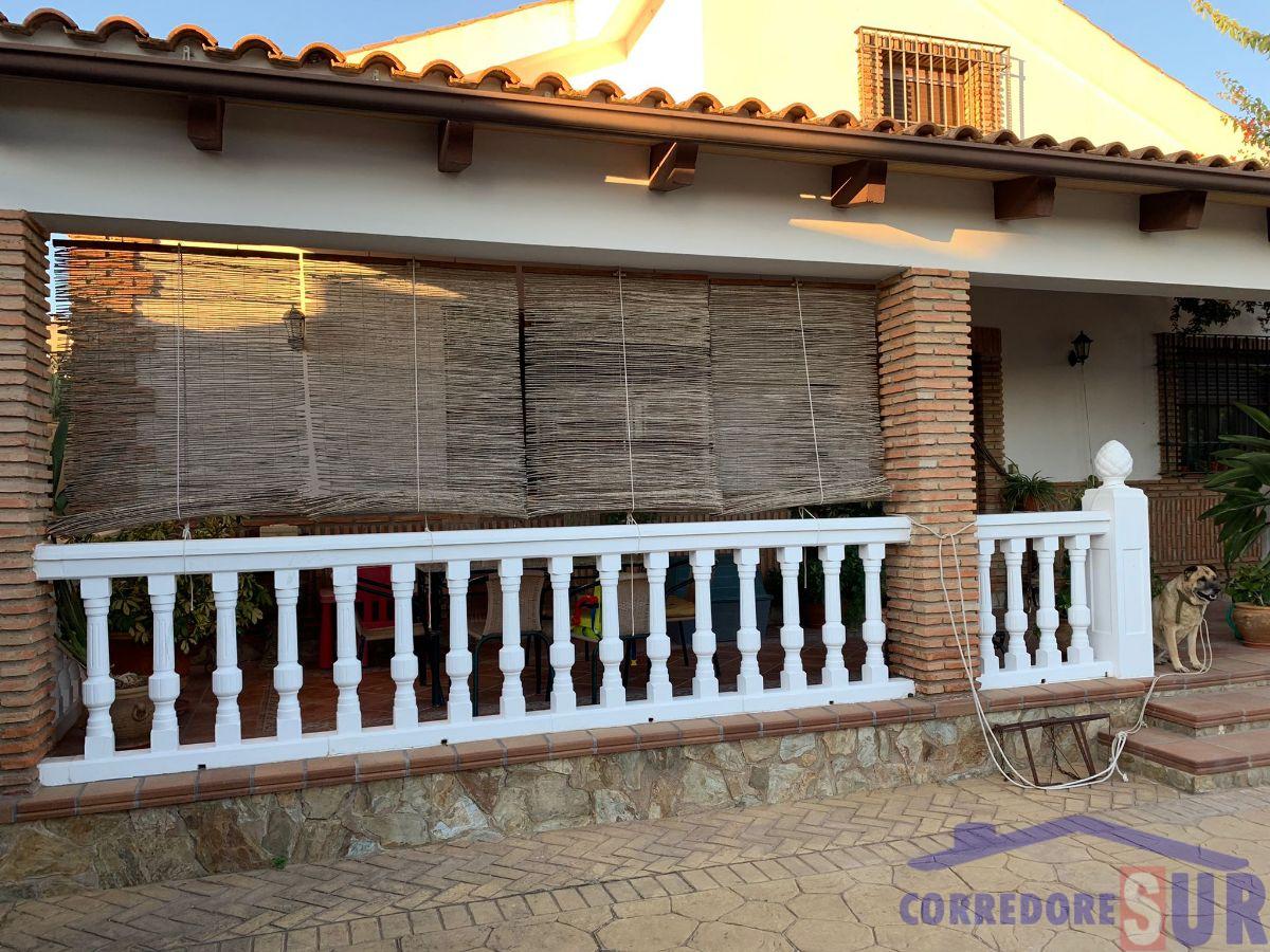 For sale of chalet in Córdoba