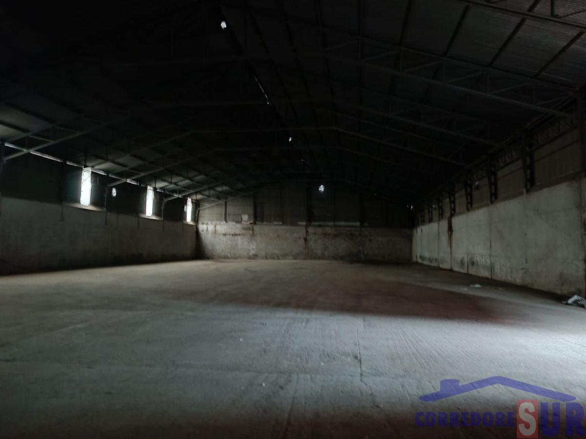 For sale of industrial plant/warehouse in Córdoba