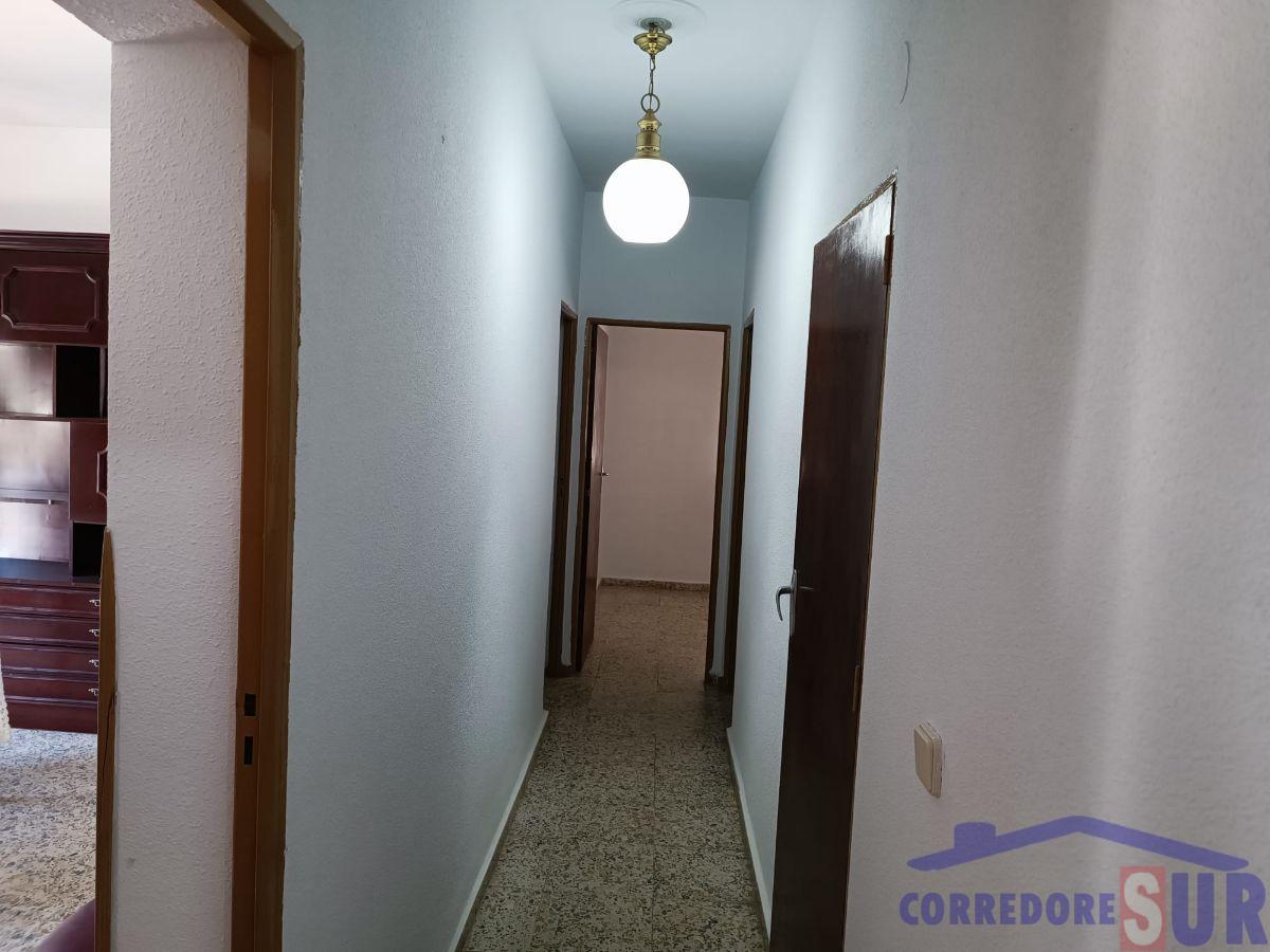 For sale of house in Córdoba