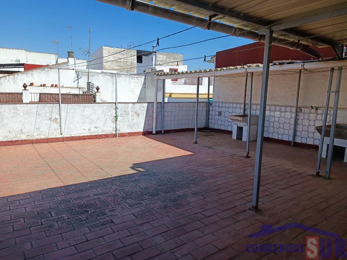 For sale of house in Córdoba