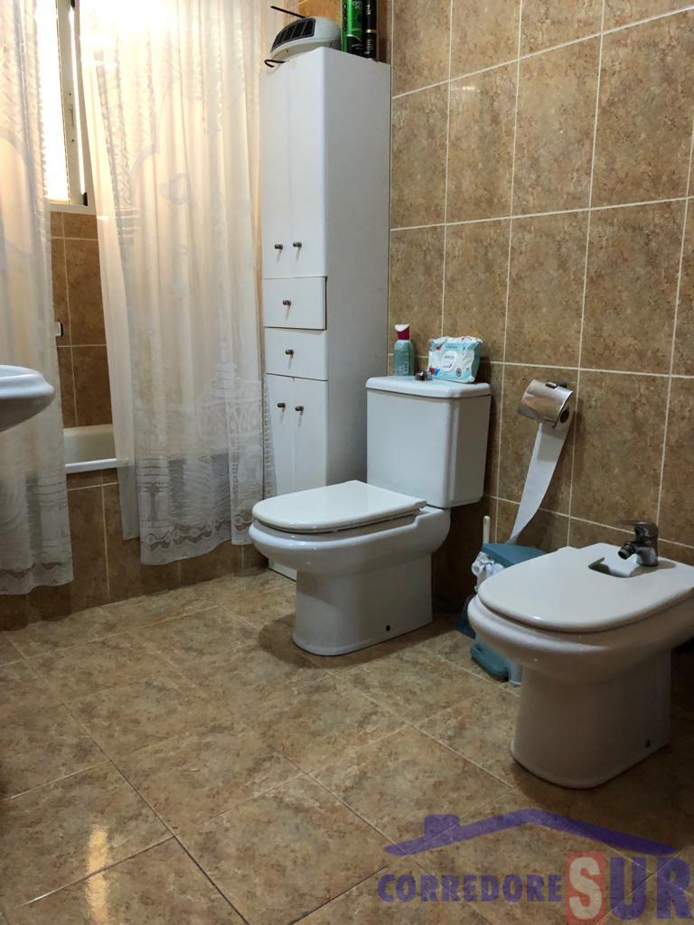 For sale of chalet in Córdoba