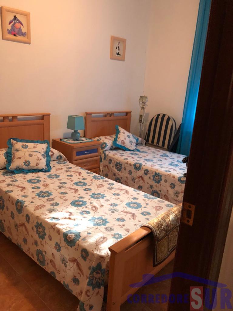 For sale of chalet in Córdoba