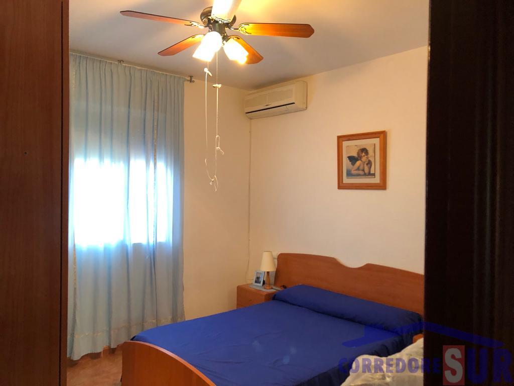 For sale of chalet in Córdoba