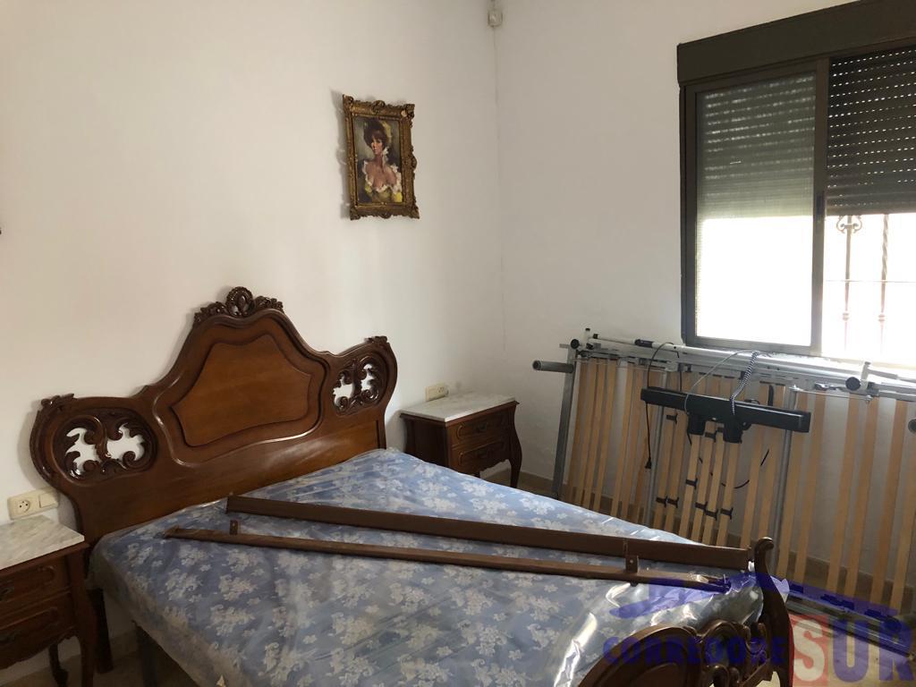 For sale of apartment in Córdoba