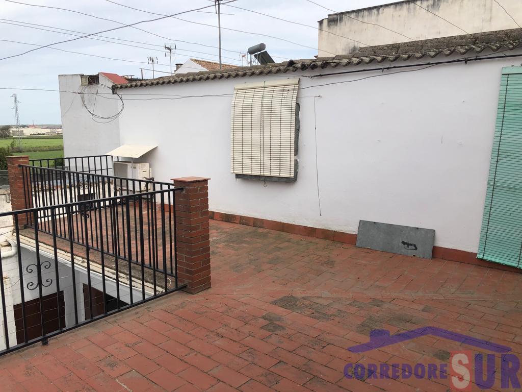 For sale of house in Córdoba