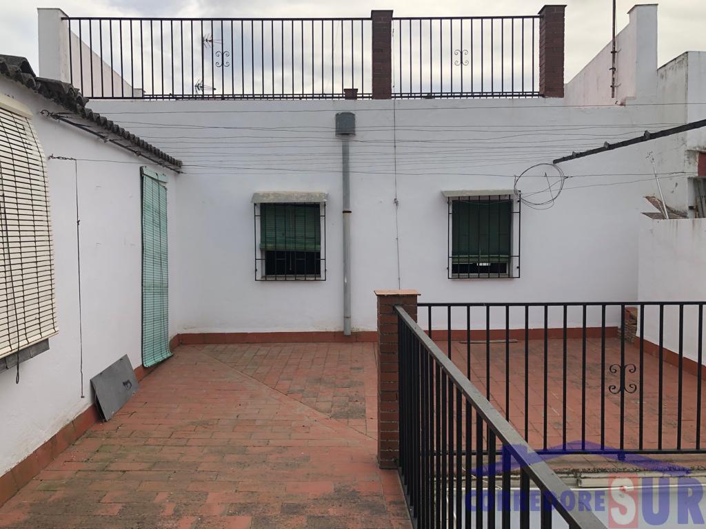 For sale of apartment in Córdoba