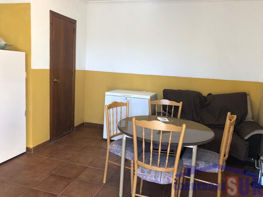 For sale of chalet in Córdoba