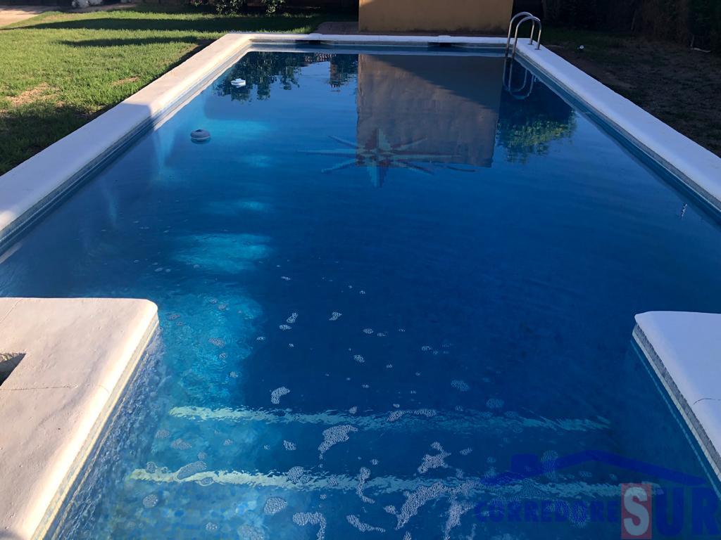 For sale of chalet in Córdoba