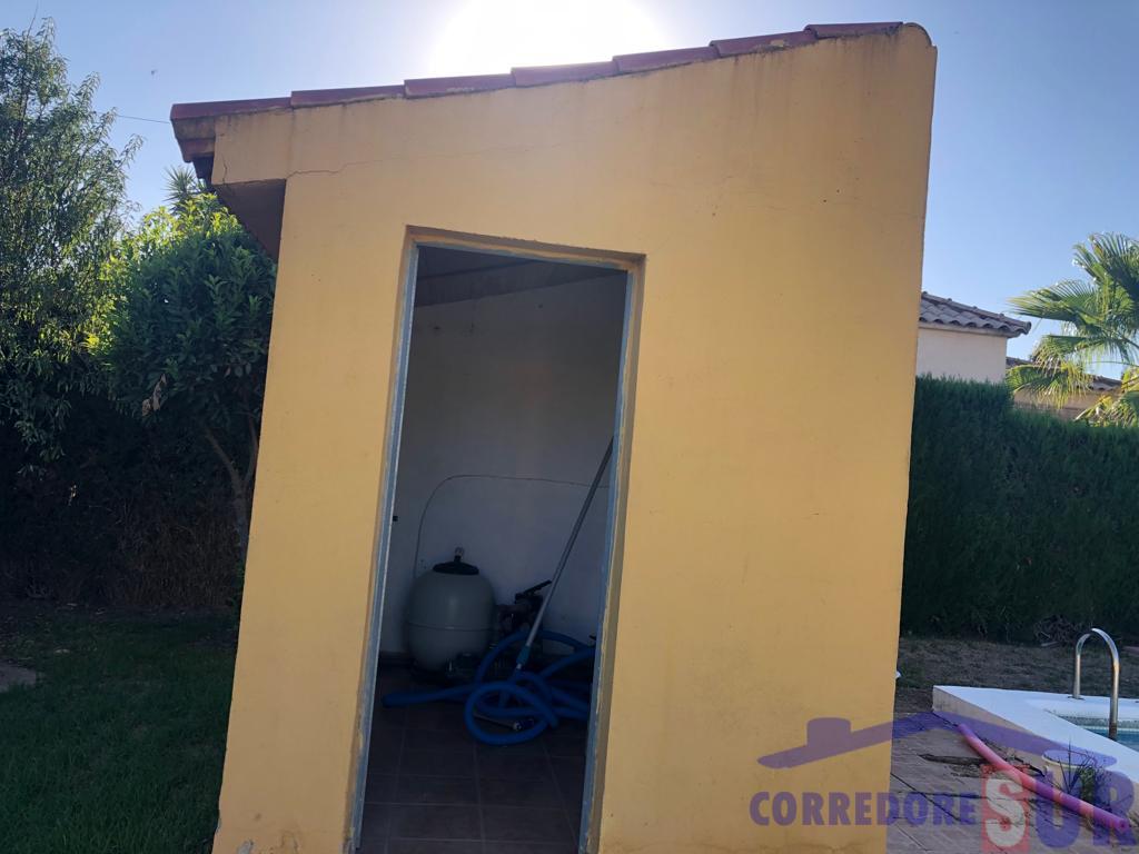 For sale of chalet in Córdoba