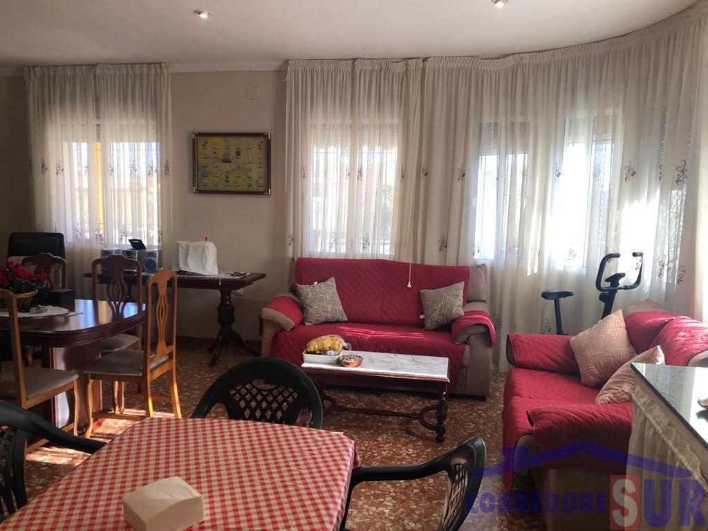 For sale of chalet in Córdoba