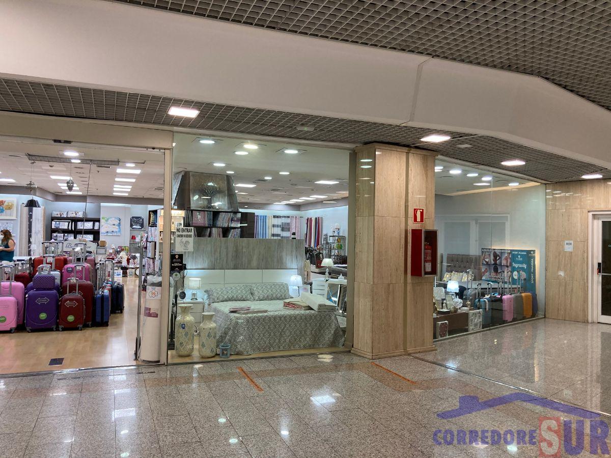 For sale of commercial in Córdoba