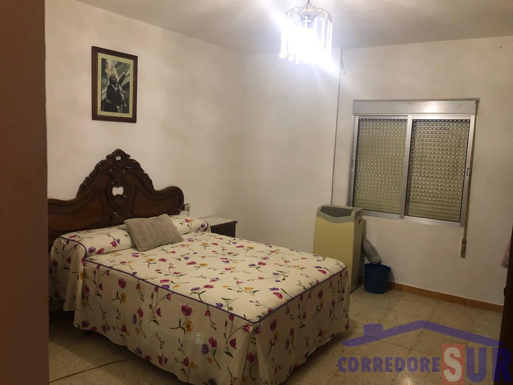For sale of house in Córdoba