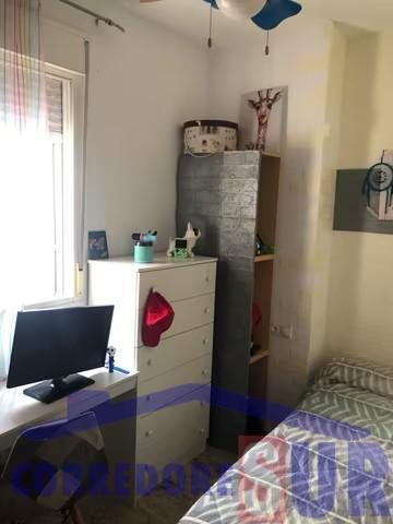 For sale of flat in Córdoba